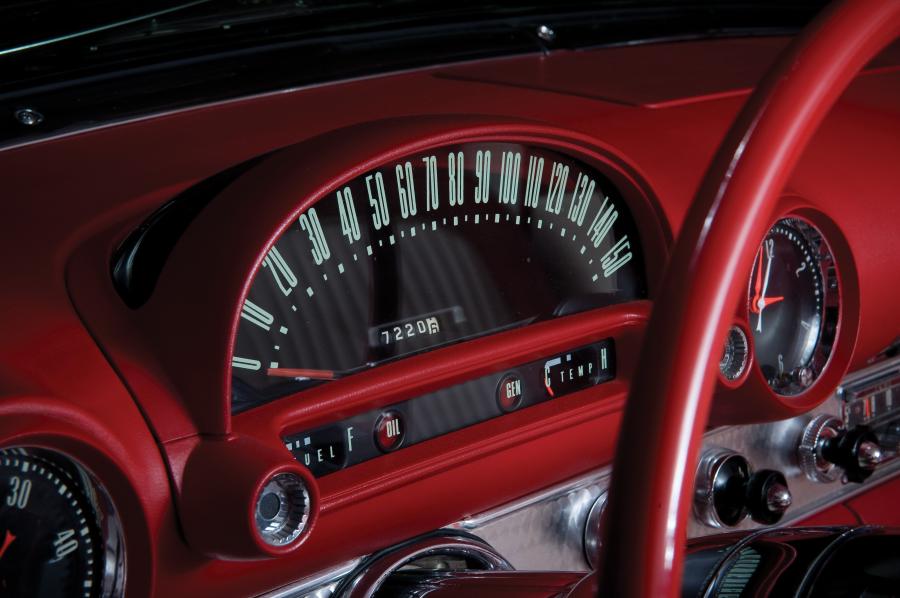 Панель приборов Ford Thunderbird (P5/40) 1955 года  (фото 94 из 128)